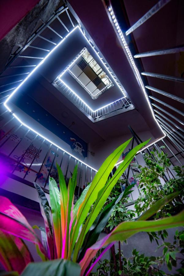 Let'S Rock Party Hostel! Age Limit From 18 Until 40! Krasków Exterior foto