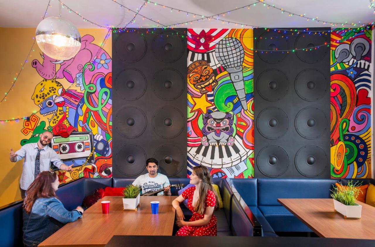 Let'S Rock Party Hostel! Age Limit From 18 Until 40! Krasków Exterior foto