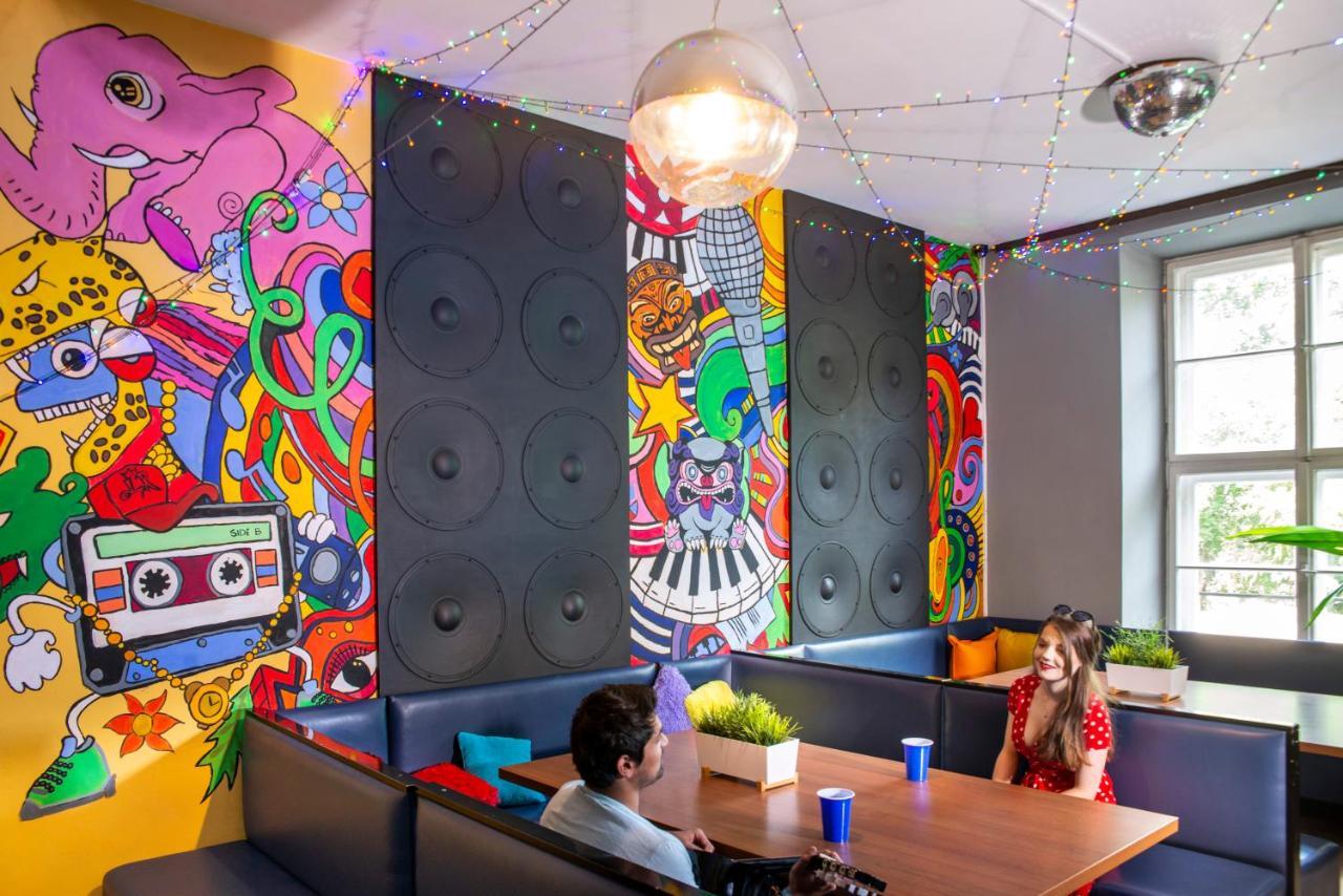 Let'S Rock Party Hostel! Age Limit From 18 Until 40! Krasków Exterior foto