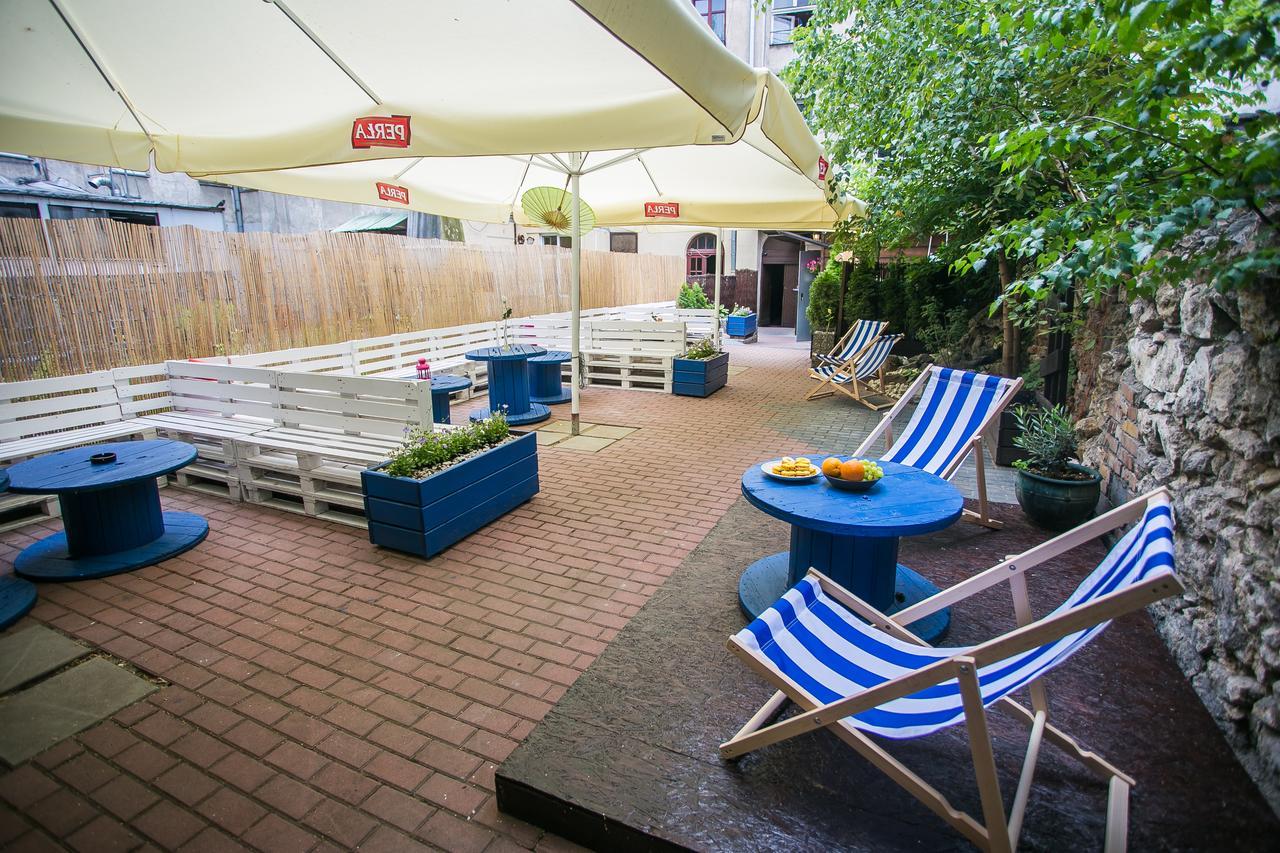 Let'S Rock Party Hostel! Age Limit From 18 Until 40! Krasków Exterior foto