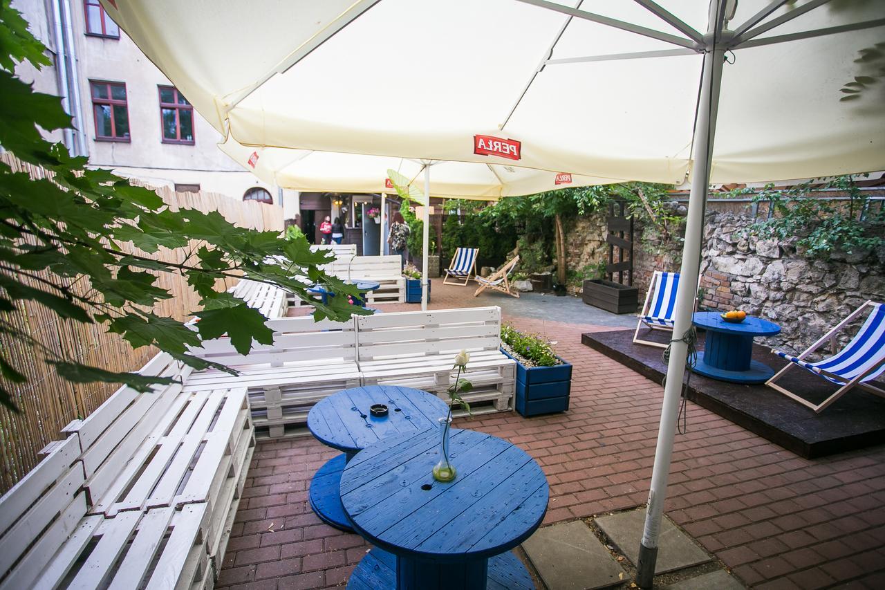 Let'S Rock Party Hostel! Age Limit From 18 Until 40! Krasków Exterior foto