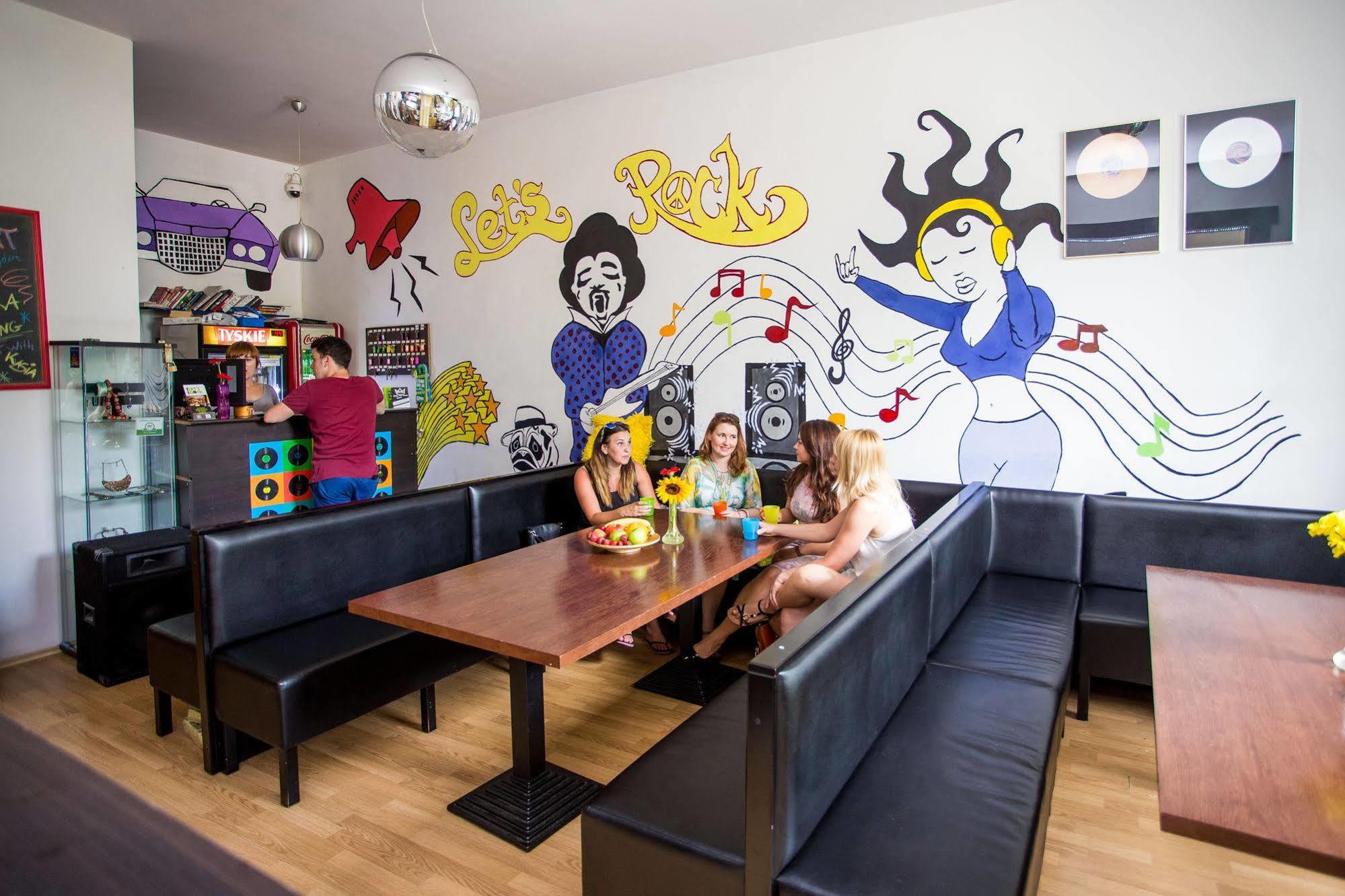 Let'S Rock Party Hostel! Age Limit From 18 Until 40! Krasków Exterior foto